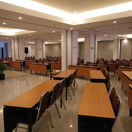 Amaris Hotel Citra Raya - Tangerang Esterno foto
