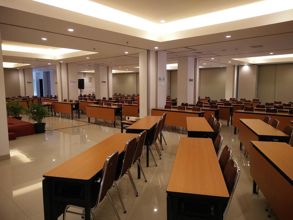 Amaris Hotel Citra Raya - Tangerang Esterno foto